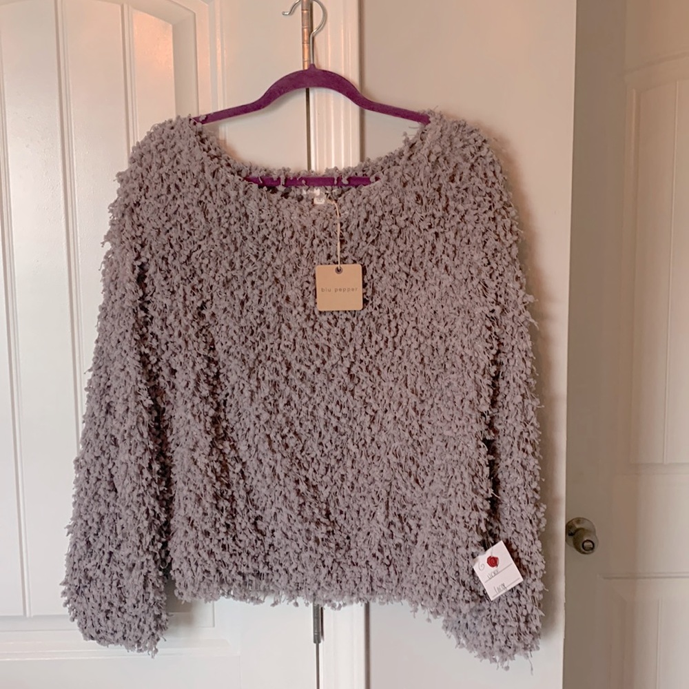 NWT Textured sweater